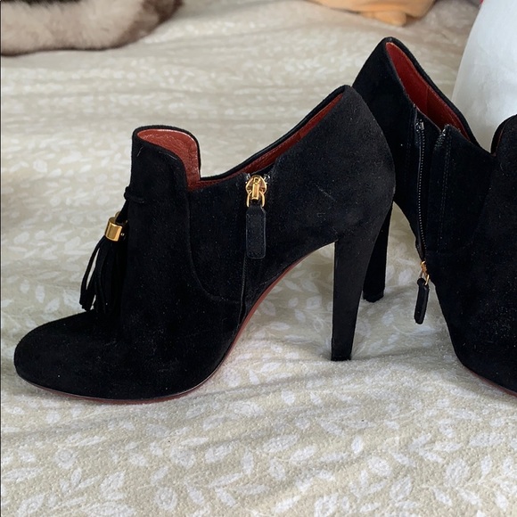 Gucci Suade Stiletto Boots - Picture 2 of 5